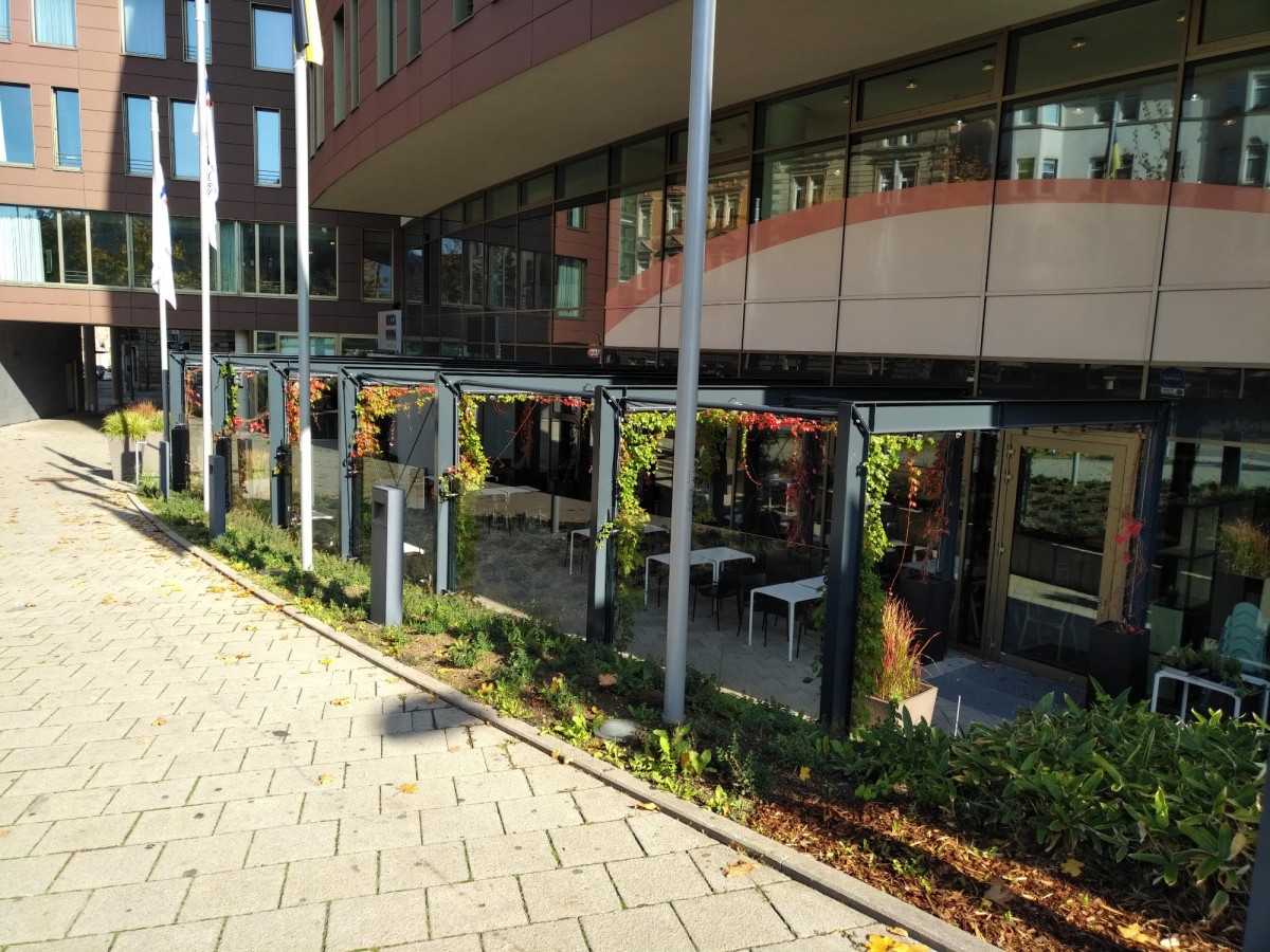 Hotel ParkInn by Radisson Stuttgart, Erweiterung Aussenanlagen - Winfried Elflein Architekten